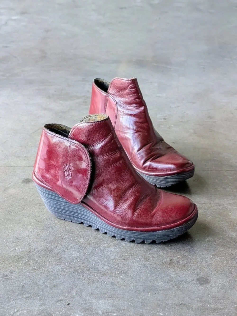 Fly London Yogi Leather Wedge Ankle Boots in Burgundy Red size 40